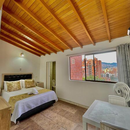 Hotel Torre Primavera Medellín Buitenkant foto