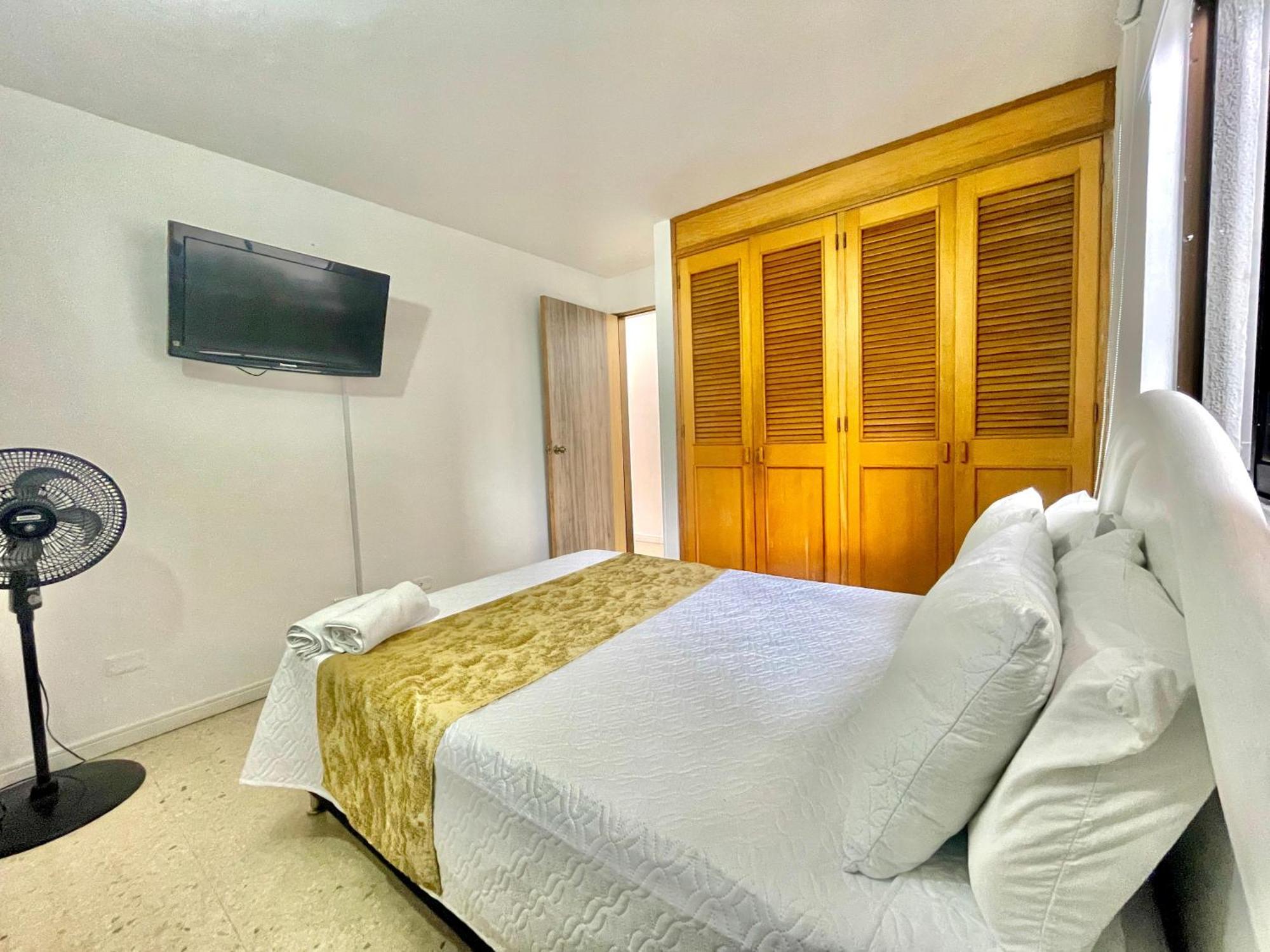Hotel Torre Primavera Medellín Buitenkant foto