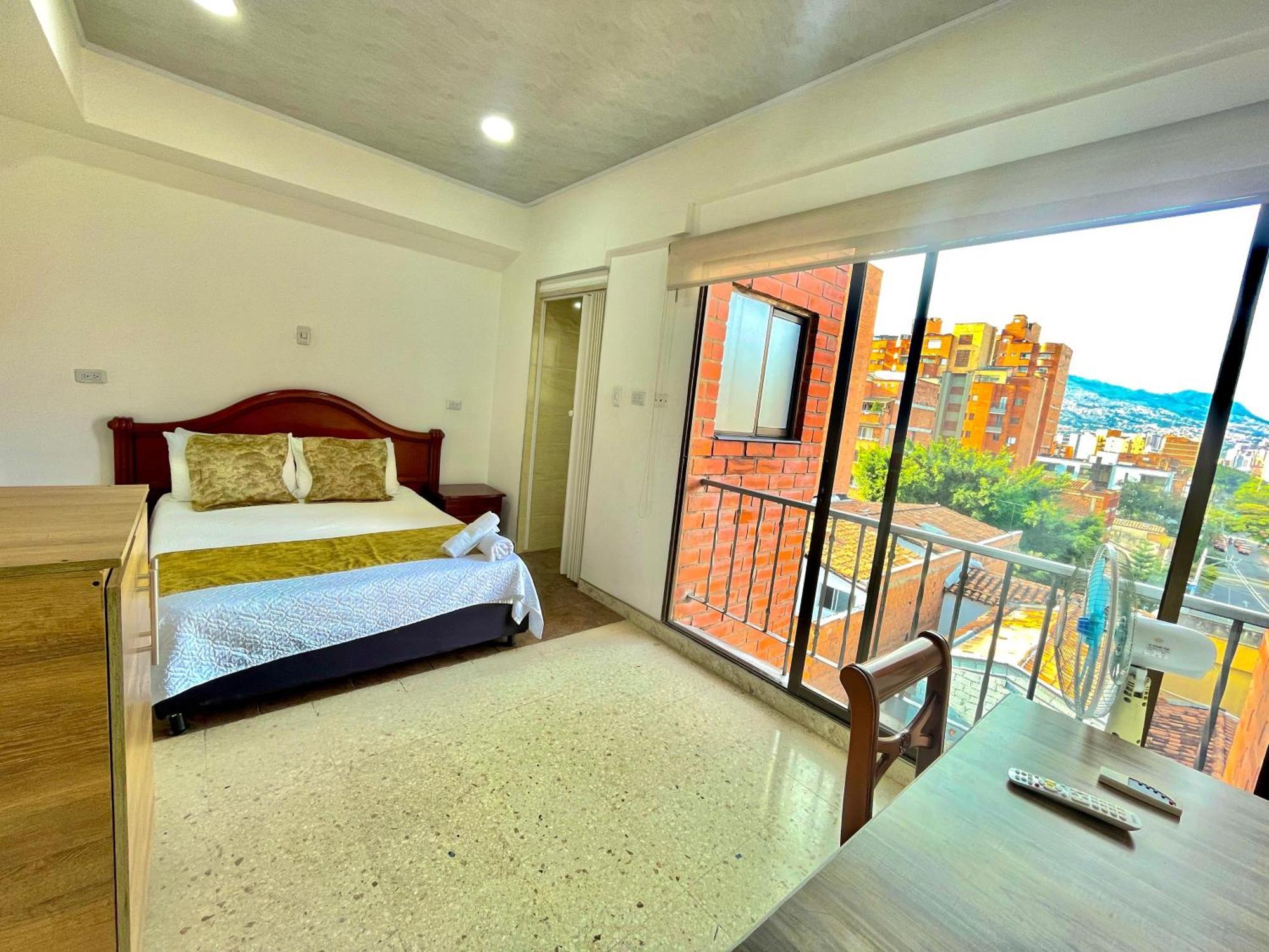 Hotel Torre Primavera Medellín Buitenkant foto
