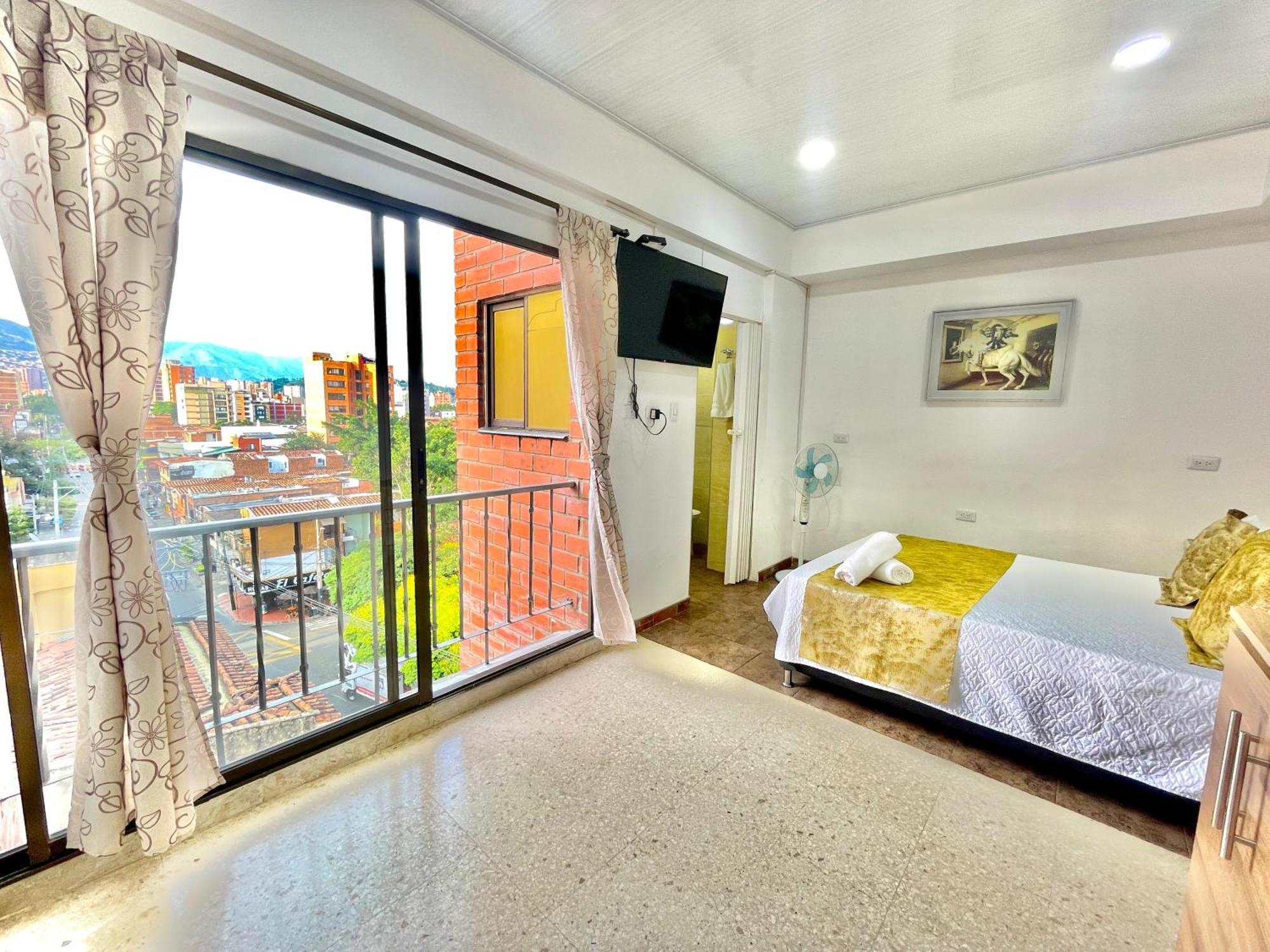 Hotel Torre Primavera Medellín Buitenkant foto