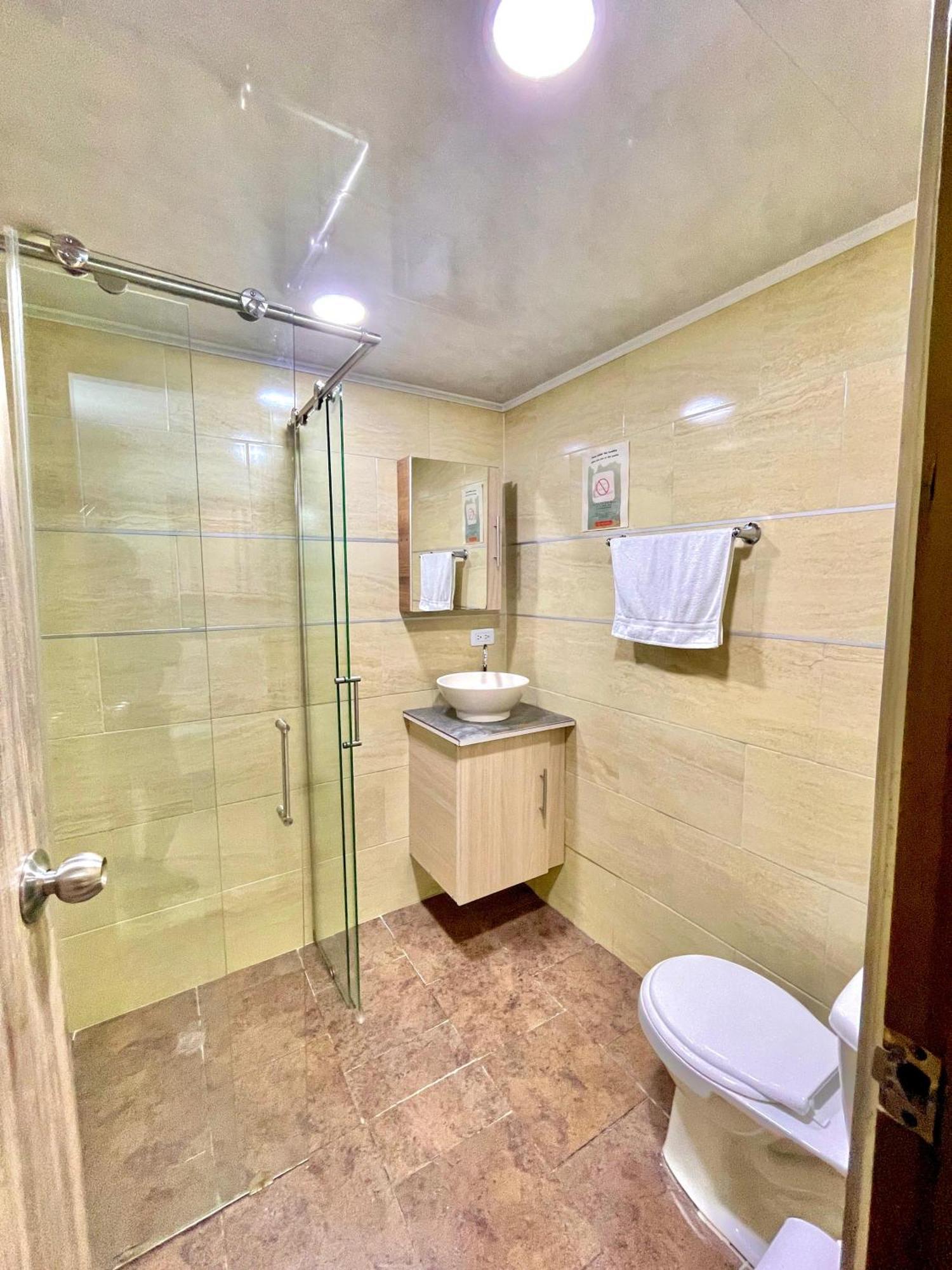 Hotel Torre Primavera Medellín Buitenkant foto