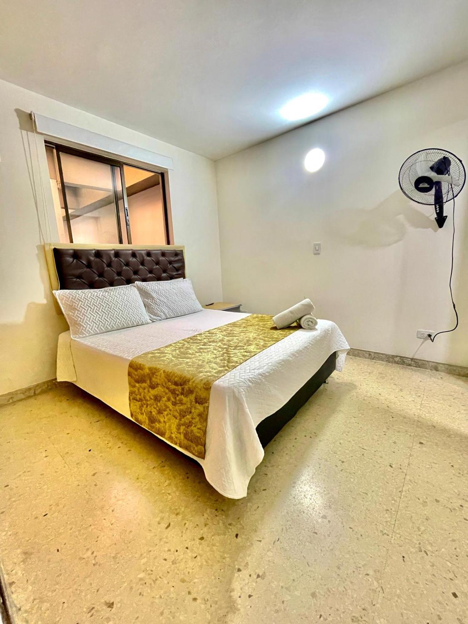 Hotel Torre Primavera Medellín Buitenkant foto